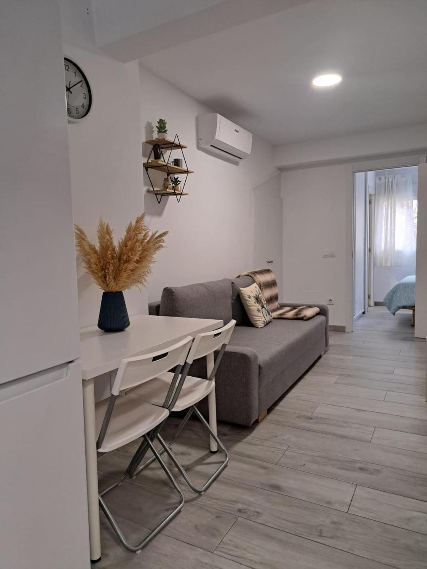 Appartement Charming Up To 4 Persons 3 Min To Metro Madrid